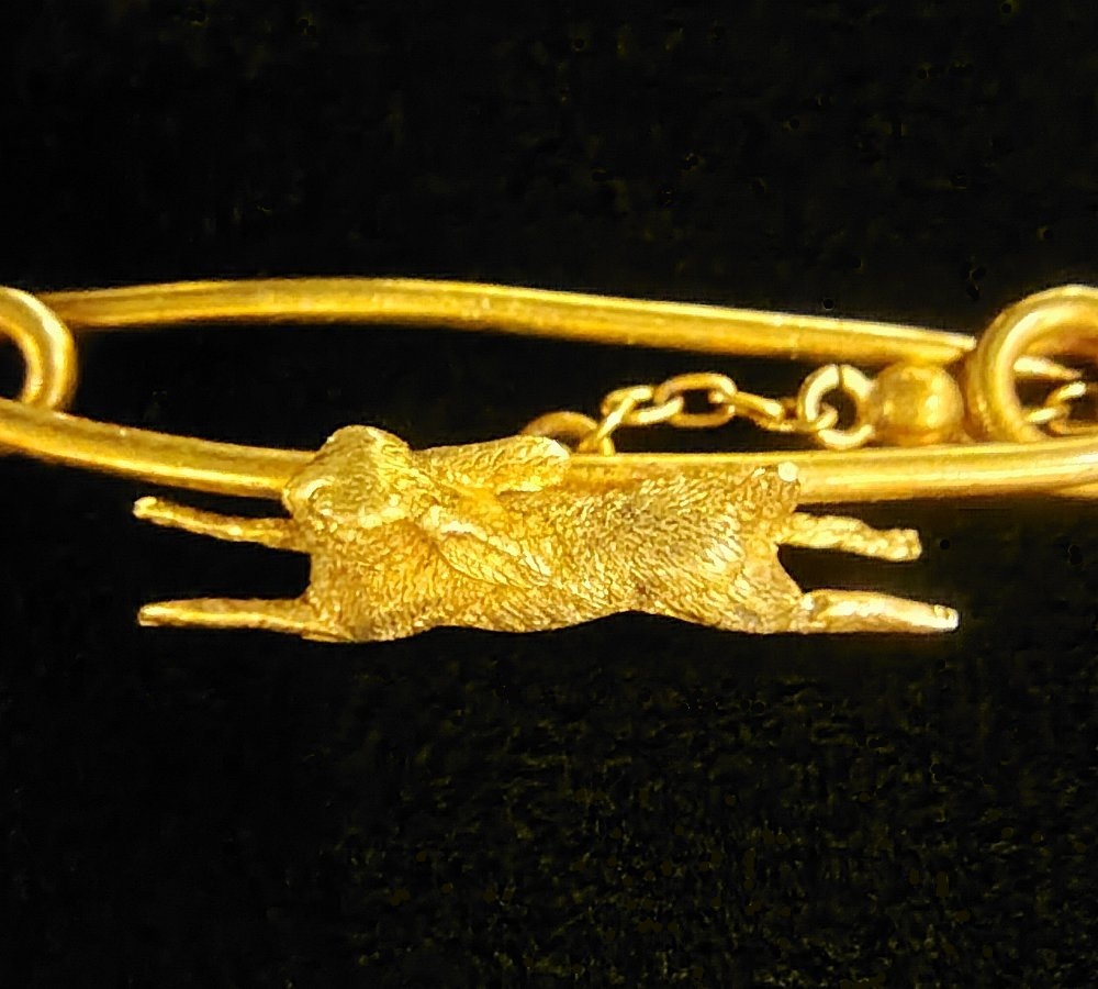 ブローチ ウサギとカメ 立体造形