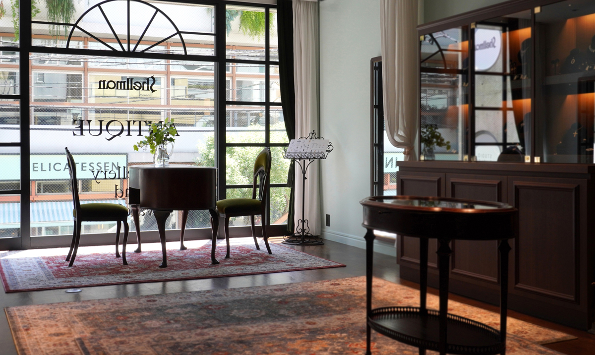 アンティークジュエリーショップシェルマン青山店