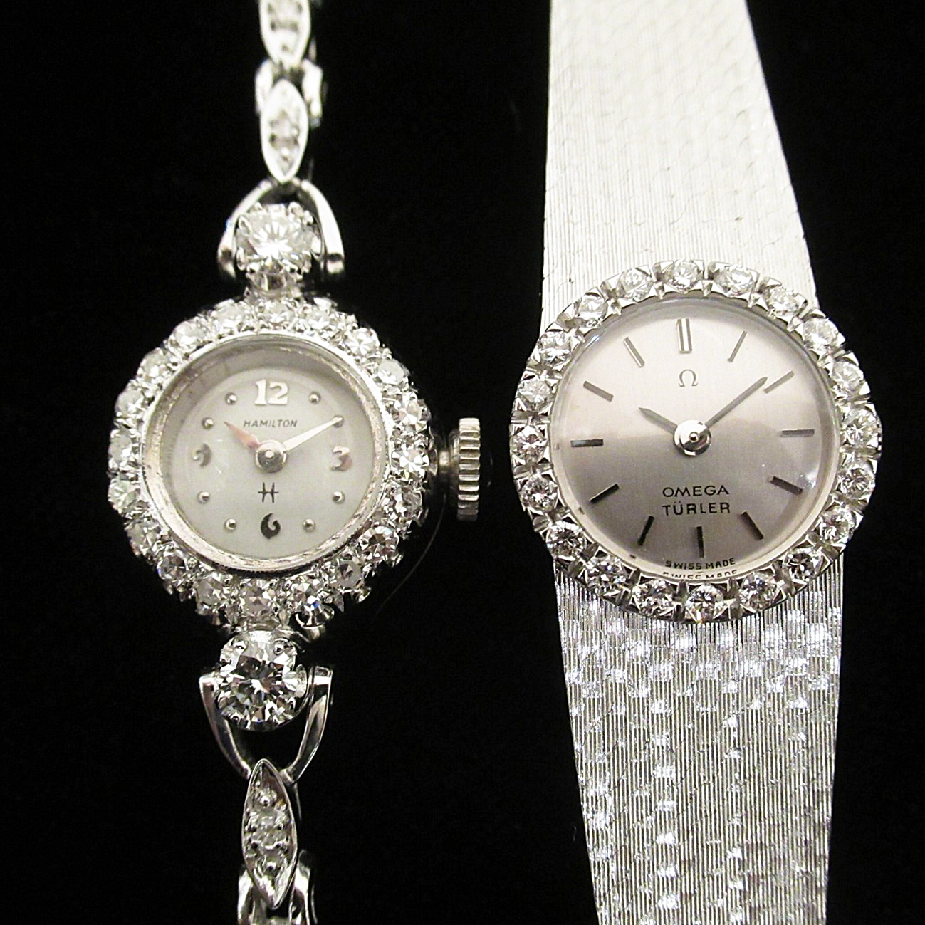 ハミルトンのアンティークウォッチに留めたシングルカットダイヤモンドとオメガのアンティークウォッチに留めたブリリアントカットダイヤモンド