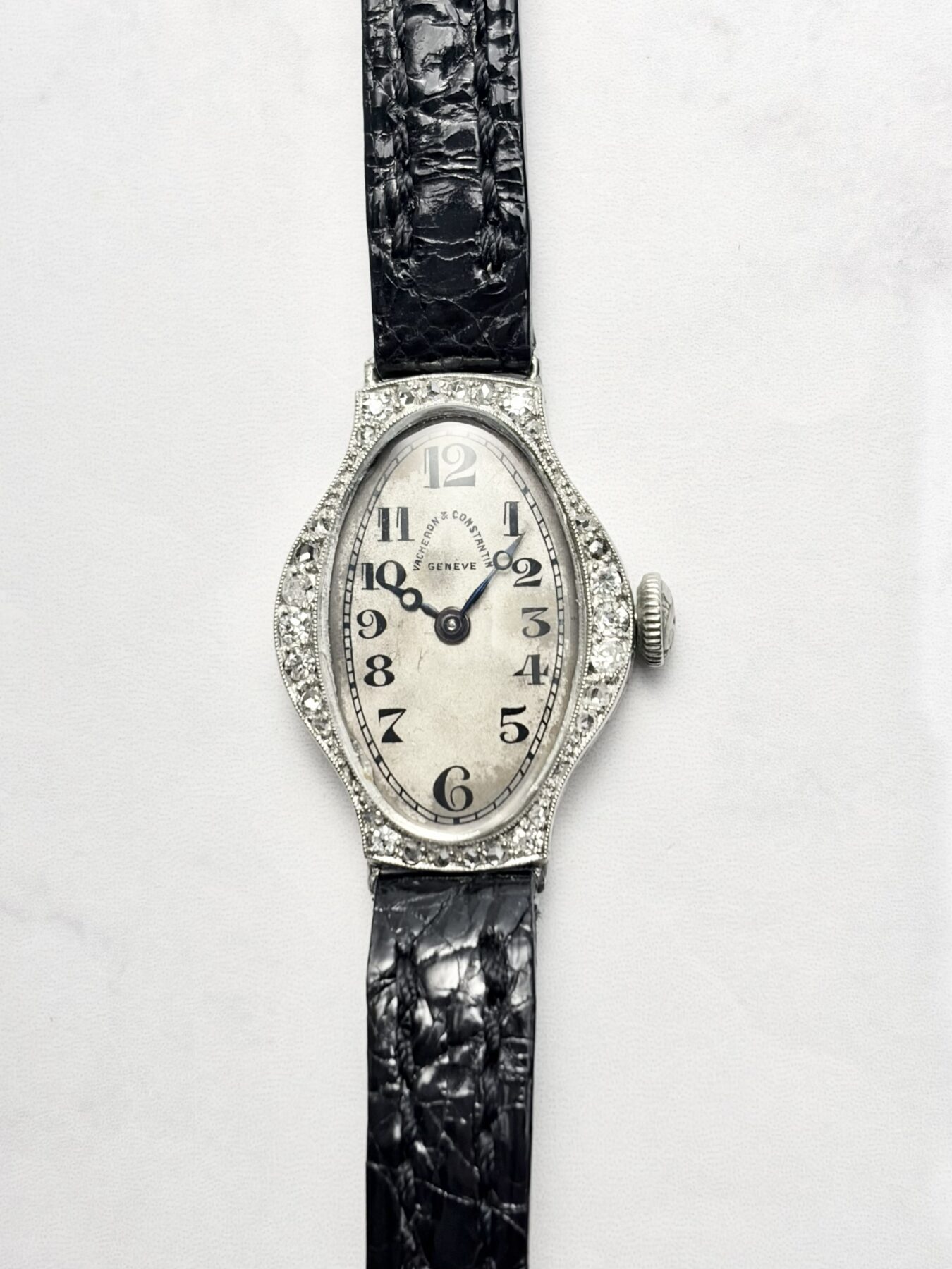 ヴァシュロンコンスタンタンのアンティーク時計。トノー型ブレゲ数字ブレゲ針。